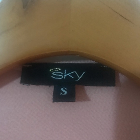 Top - Picture 5 of 5